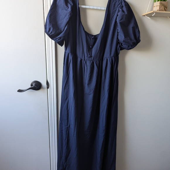 BNWT Plus Size Elegant Navy Blue Maxi Dress - Picture 4 of 5